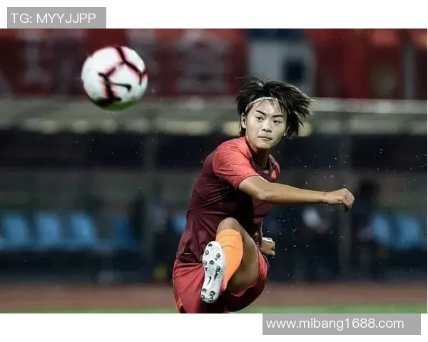 女足球星身材解析：运动与力量并存的完美平衡