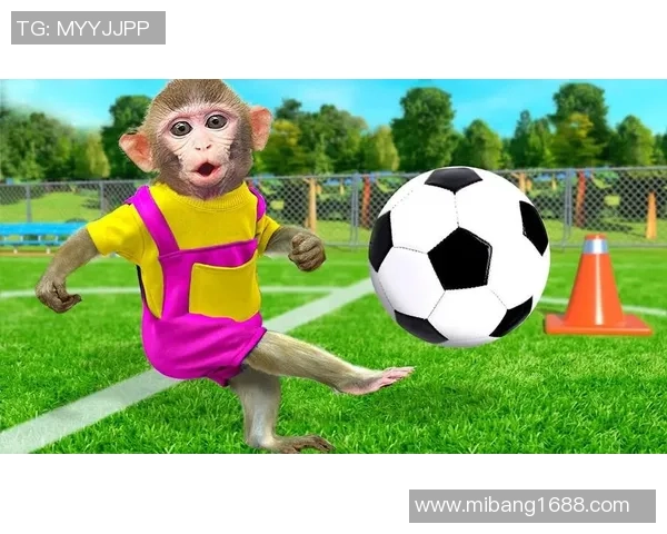 足球明星萌宠大揭秘，看看他们与宠物的亲密互动瞬间